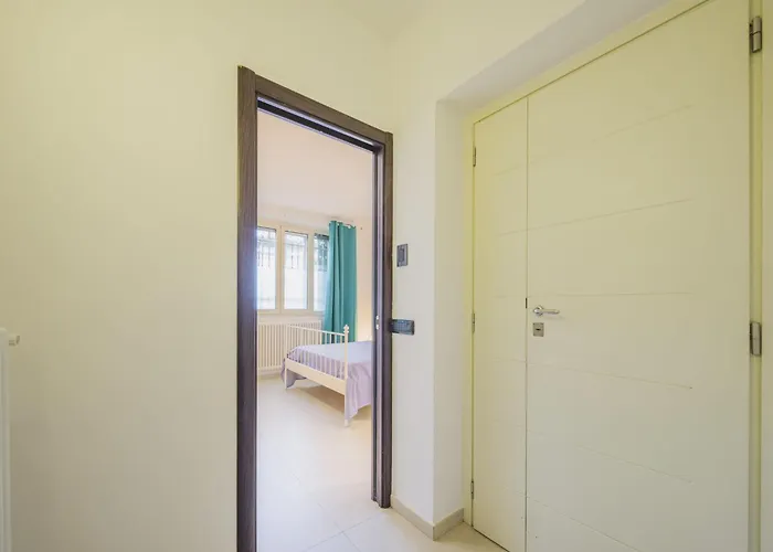 Leonardo By Interhome 维亚雷焦